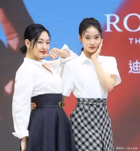 小S帶女營業老公卻泡夜店摟美女小S的隱忍被網友說雙標
