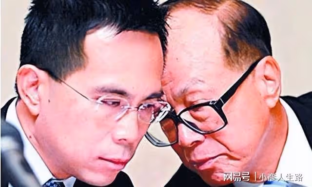梁洛施帶娃回港也無用，李嘉誠資產再次重組，李澤鉅拿到50多億