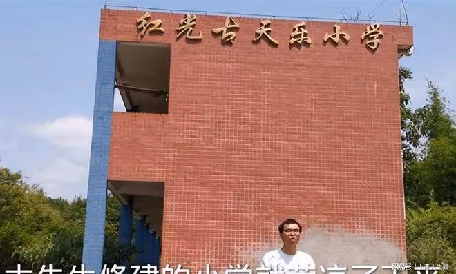 古天樂接過爛片，建過小學，如今上班騎電動車，一部手機用10年