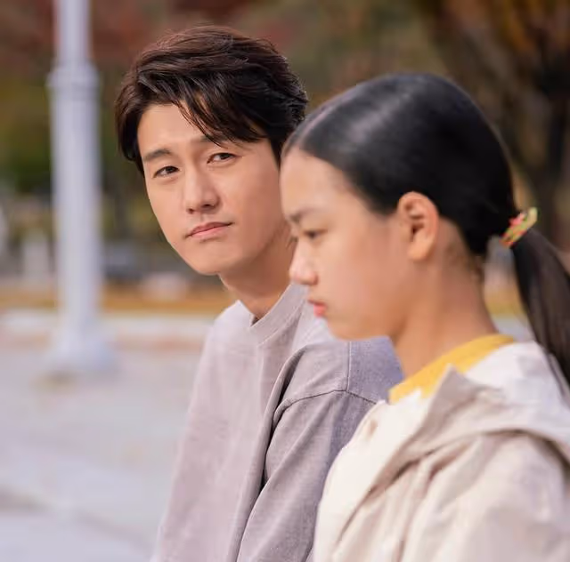 兩人一狗三餐四季?韓知名演員親自公開婚訊,令人羨慕的旅居生活