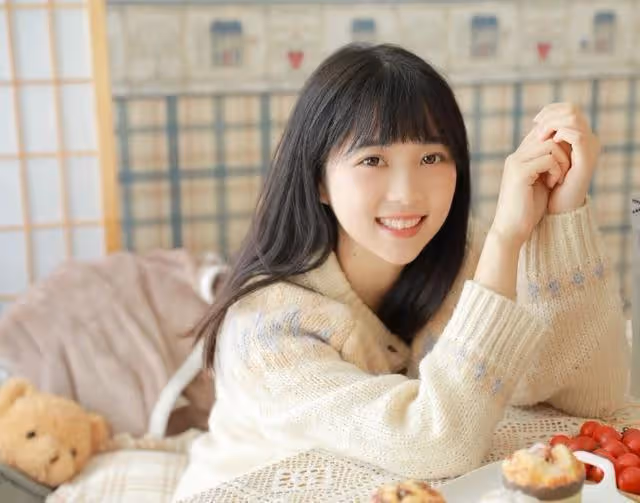 「兒媳,我不哄孫子,錢都給我女兒,現在病了你得伺候我」「好」