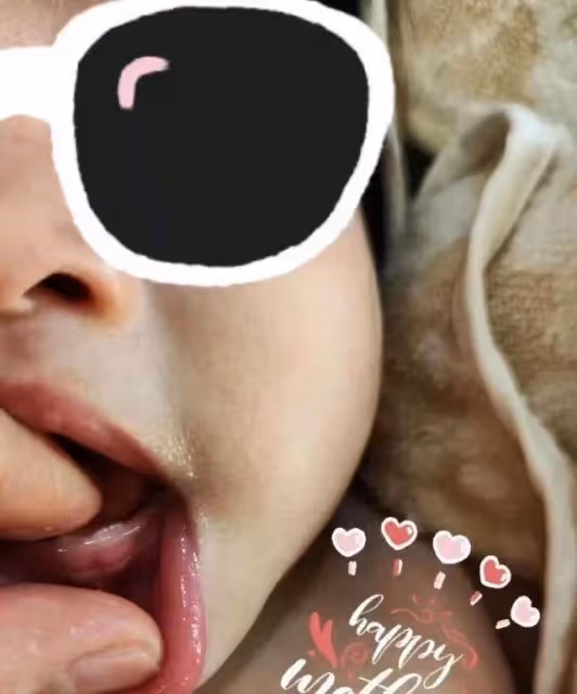 林依晨女兒正臉首曝光!小小林「圓臉嘟嘟+精緻五官」,舉止投足憨態可掬,網友驚呼:遺傳媽媽美貌基因