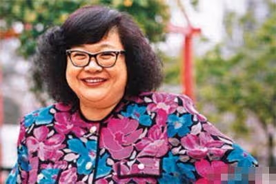 肥姐沈殿霞走後第14年,其女繼承六千萬遺產,信託承載偉大母愛
