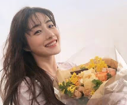 石原里美回應突然官宣結婚,和老公不是因為愛,原因讓人無法接受