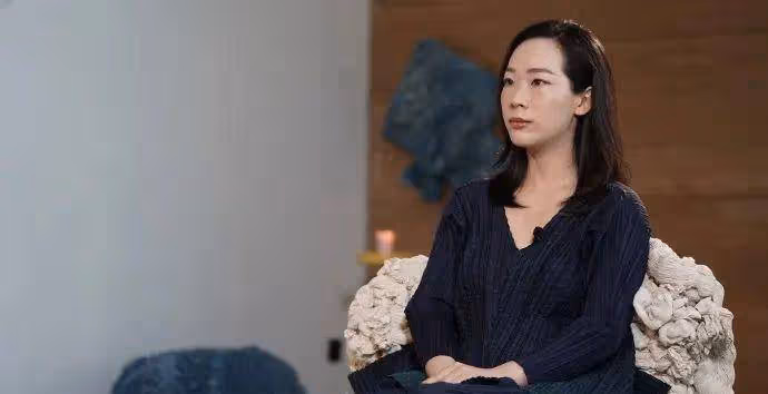 知名女歌手揭露老公不忠誠，第三者是名校碩士，年紀小到能當女兒