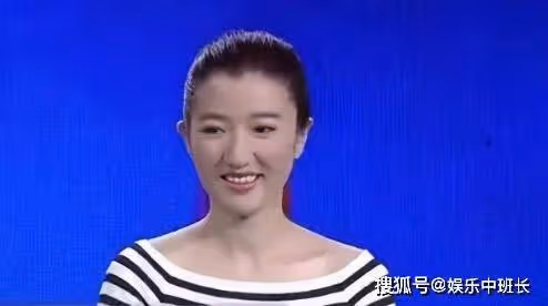 還記得非誠勿擾上，無人敢牽手的「貓臉女孩」？卸妝後卻被驚艷了