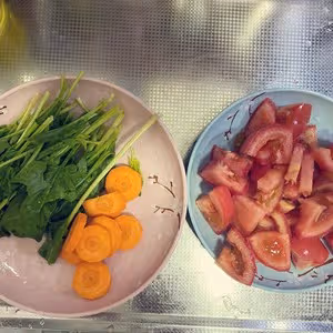 祖傳西紅柿雞蛋掛麵湯