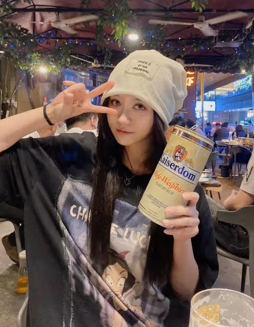 美女網紅去世僅24歲！急性消化道大出血致休克，經常胃痛不去醫院