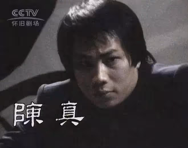 72歲港星梁小龍颱風中練拳，褲管空蕩骨瘦如柴，回應定居內地傳聞