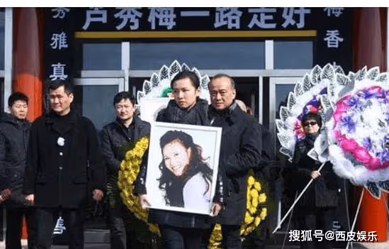 她是國民熟悉的歌唱家 消失10年原來是因癌去世