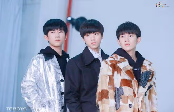只知tfboys粉攻擊力超群，TOP吸毒之後才知誰是王者