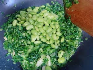 毛豆子鑿鹽擠【家鄉特色菜】