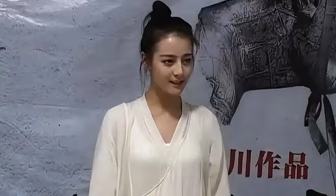 古力娜扎的「混亂情史」,和她背後的5個富二代男友
