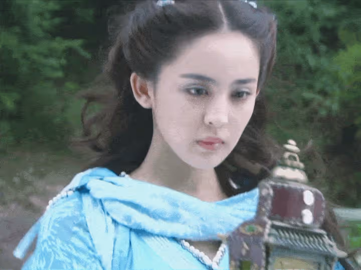 古力娜扎的「混亂情史」,和她背後的5個富二代男友