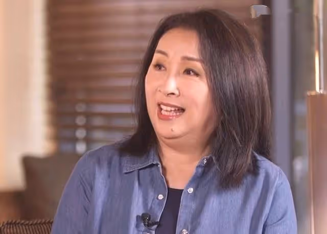 TVB前當家花旦罕見直播！被指撞臉鄭裕玲，本人稱都是濾鏡惹的禍