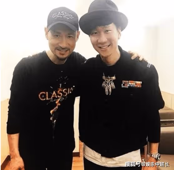 張學友最牛粉絲，本是追張學友的，竟把自己追成了一代歌王