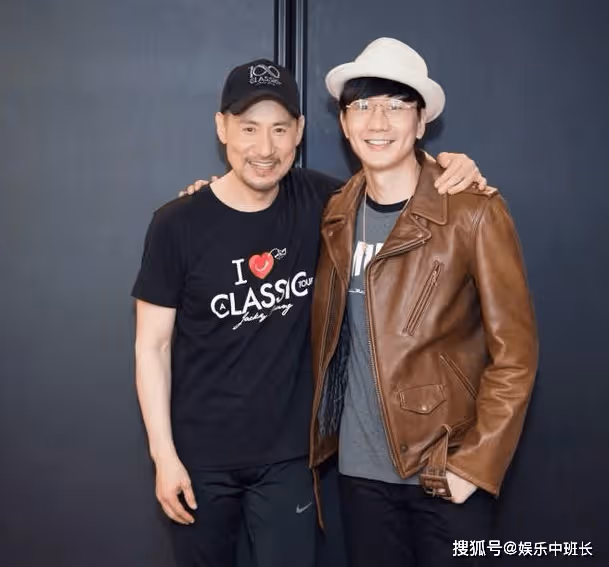 張學友最牛粉絲，本是追張學友的，竟把自己追成了一代歌王