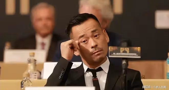 曝洗米華正式認罪!洗米嫂開啟新生與閨蜜出海,坐遊艇合照狀態佳