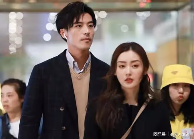 張天愛放錄音錘徐開騁,娜扎霸氣轉發並表態,網友:鹿晗真爺們!