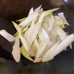 零基礎快手菜_蔥燒木耳
