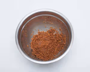 全新體驗！焦糖紅茶芝士慕斯蛋糕！