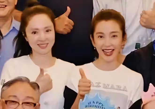 宋丹丹62歲生日大咖雲集！巴圖與富豪繼父罕同框，笑容燦爛心情好