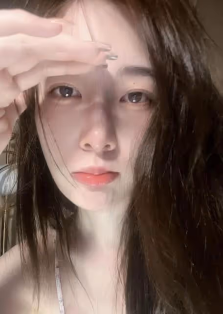徐開騁的獵艷史：最愛喝酒和征服美女，歷任女友都是無縫銜接