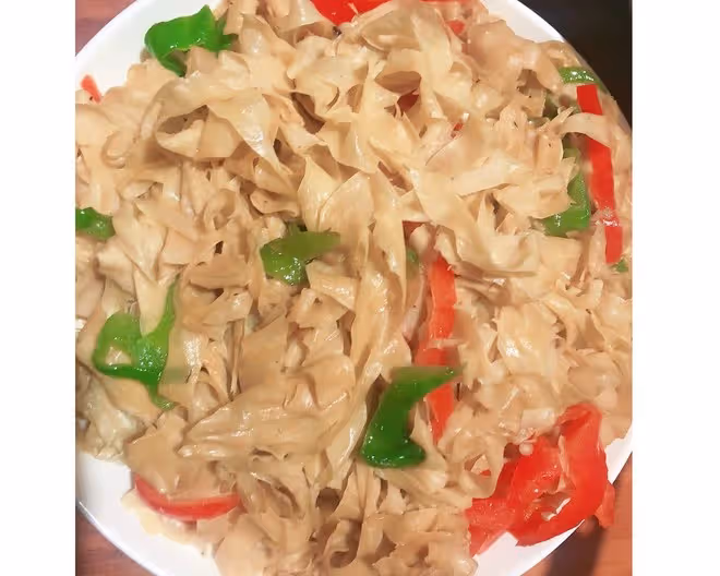 清炒蛋白肉(豆皮)