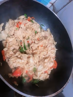 清炒蛋白肉(豆皮)