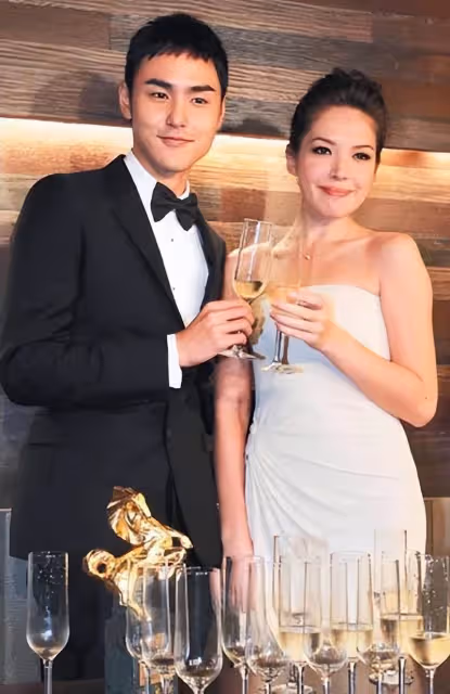 「混血美女」許瑋甯,一直情路坎坷,「情場失意」反迎事業高峰,與邱澤成婚終獲幸福