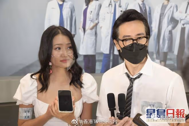 劉溫馨節食反患暴食症康復!自信穿低胸綁帶裙現身