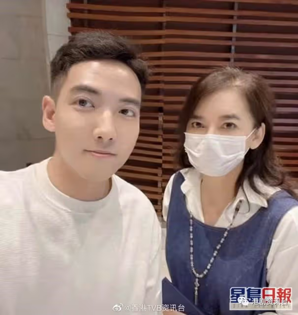 胡慧中22歲女兒戀情曝光3日完!男方否認食軟飯速刪甜蜜照