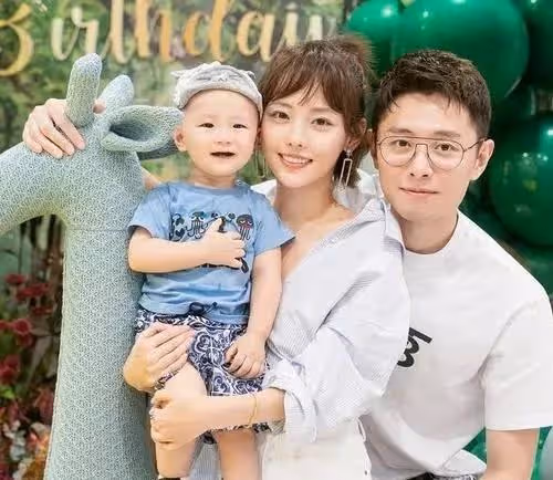 遺書揭露「豪門婚姻深似海」，丈夫和小三挑婚紗，忍耐許久的她「留下2個幼兒」從28樓.一躍而下