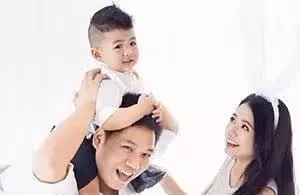 遺書揭露「豪門婚姻深似海」，丈夫和小三挑婚紗，忍耐許久的她「留下2個幼兒」從28樓.一躍而下