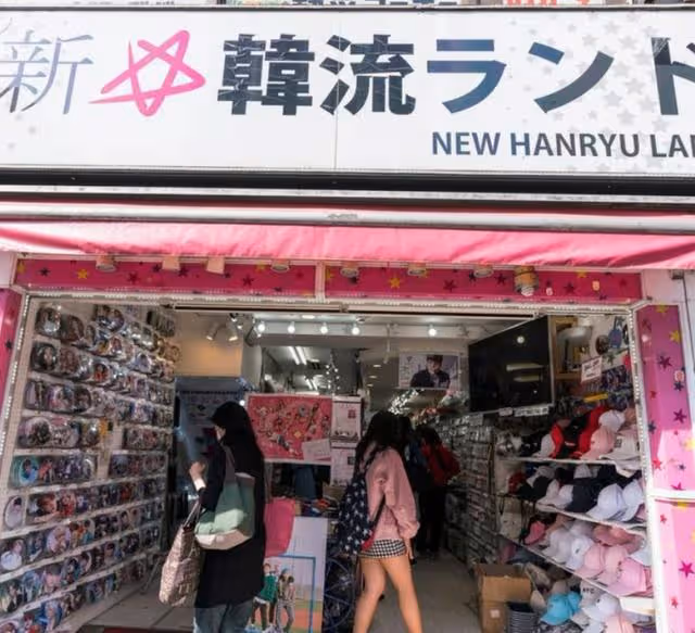 韓流離開中國,卻又在西方颳起颶風?韓國偶像的文化戰爭
