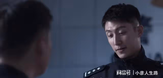 首播拿下榜單冠軍,老戲骨演技令人拍案叫絕,《罰罪》越看越上癮