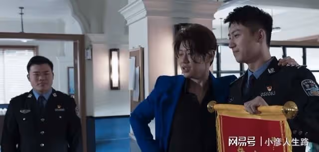 首播拿下榜單冠軍,老戲骨演技令人拍案叫絕,《罰罪》越看越上癮