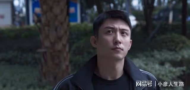 首播拿下榜單冠軍,老戲骨演技令人拍案叫絕,《罰罪》越看越上癮