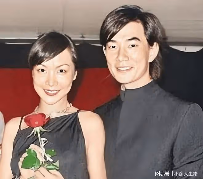 56歲任賢齊自嘲過氣!婚後甘當妻管嚴,結婚20年仍似初戀零緋聞