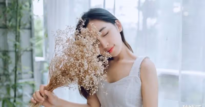 七夕前天見家長，准婆婆給個紅包，回家後：謝謝你媽的1塊分手費