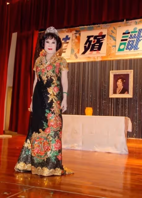 被封傳奇女星！她19歲成小三「為豪門生6胎」　被拋棄後癡迷整容「全臉被毀」：花800萬為自己辦葬禮