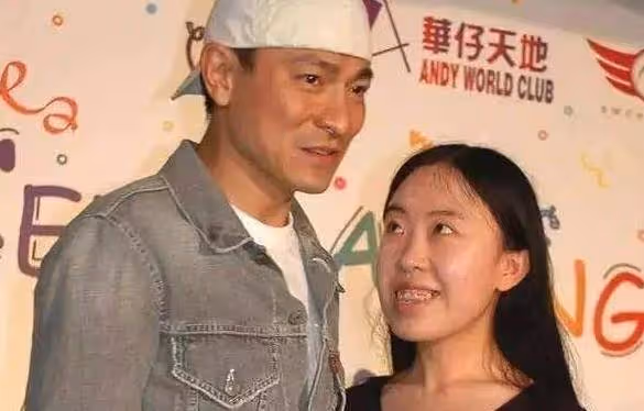 瘋狂追星：為見劉德華逼父親賣腎跳海，花兩千萬請陳冠希拍愛情片