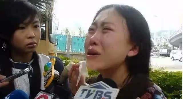 瘋狂追星：為見劉德華逼父親賣腎跳海，花兩千萬請陳冠希拍愛情片