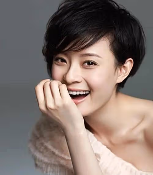 熹娘娘相隔10年回家！孫儷帶孩子游故宮，小花等等出鏡膚色隨爹