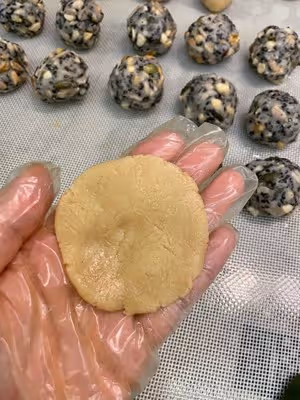 好事發生（好柿花生）月餅