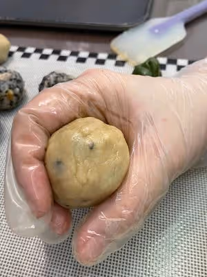 好事發生（好柿花生）月餅