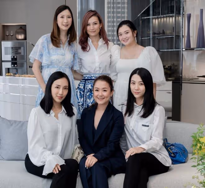 陳冠希前女友參加豪門千金聚會,已低調結婚生娃,老公帥氣十足