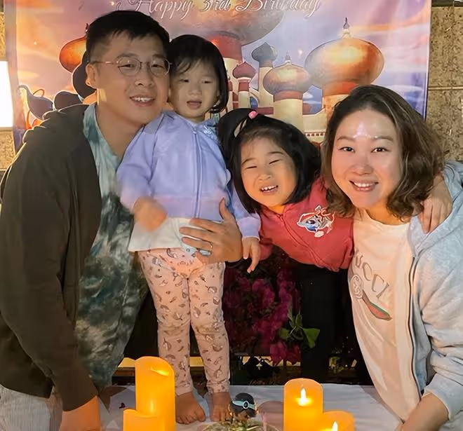 陳冠希前女友參加豪門千金聚會,已低調結婚生娃,老公帥氣十足
