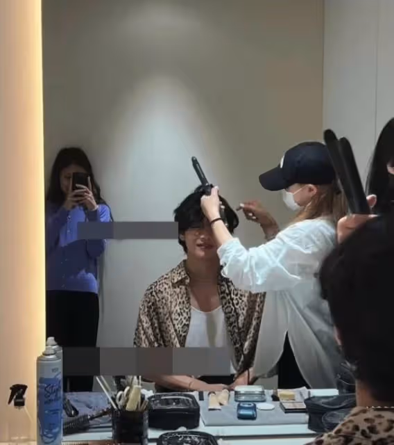 Jennie被爆與V的合照,親密姿勢疑似在戀愛,傳聞男友都是天王級