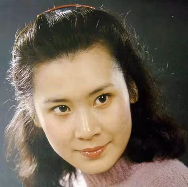 肖雄：80年代傳奇女星，面相和名字都如男兒，首屆金鷹獎最佳女主